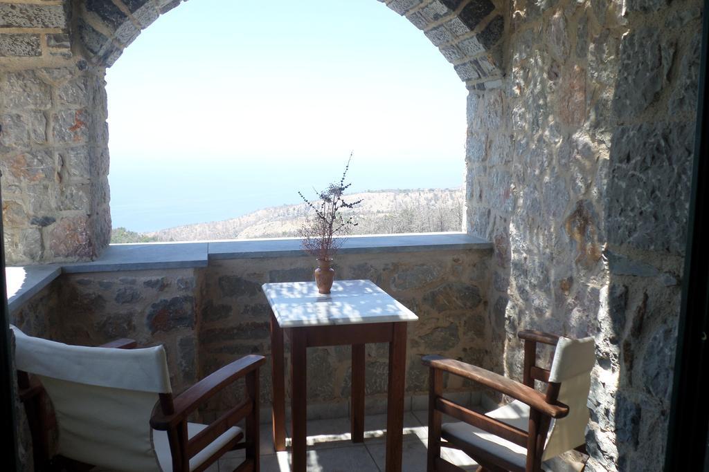 To Asteri Apartment Avgonima Room photo